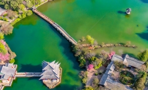 Công Viên Hắc Long Đàm: Viên Ngọc Thanh Bình Trong Du Lịch Lệ Giang