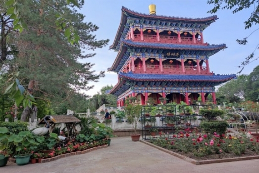 Công viên Hồng Sơn - Sự hòa quyện hoàn hảo giữa văn hóa và thiên nhiên tại thành phố cổ