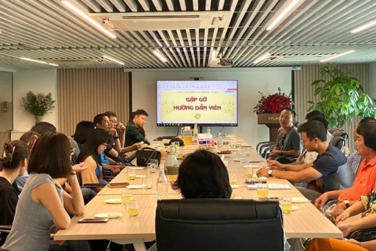 Cuộc gặp mặt giữa cán bộ, nhân viên Vietnamtourism Hà Nội và các hướng dẫn viên inbound