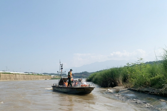Khảo sát sản phẩm du lịch dọc sông Hồng trên địa bàn thành phố Lào Cai