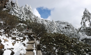 Du lịch Côn Minh Trung Quốc: Trải nghiệm “thành phố mùa xuân” cùng tour Kiệu Tử Sơn