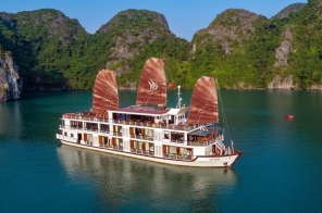 Du Thuyền Glory Legend