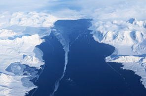 Tour Du lịch Bắc Cực 14N: Khám Phá Vẻ Đẹp Ngoạn Mục Vùng Bắc Cực