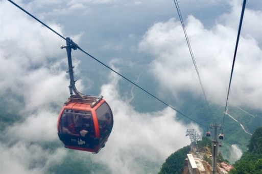 Thiên Môn Sơn - cáp treo dài nhất thế giới ở Trương Gia Giới