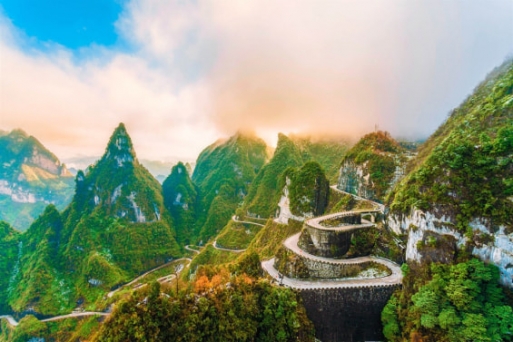 8 điều không nên làm khi đi du lịch Trương Gia Giới