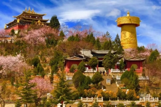 Thành phố cổ Dukezong - “Thành phố ánh trăng” xinh đẹp ở Shangrila