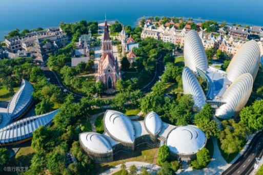 Hải Hoa Đảo - khu du lịch nhân tạo hình bông hoa lớn nhất thế giới