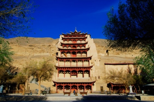 Nghệ thuật điêu khắc Phật giáo - Hang Đá Mạc Cao