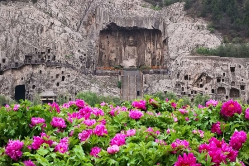 Khám phá di sản văn hóa thế giới Hang đá Long Môn Lạc Dương