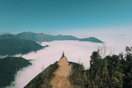 Khám phá “Sống lưng khủng long” độc đáo của Việt Nam 