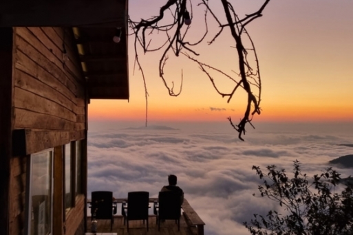 Săn mây Tà Xùa: Trải nghiệm độc nhất Việt Nam