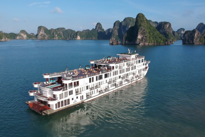 Du Thuyền Ambassador 