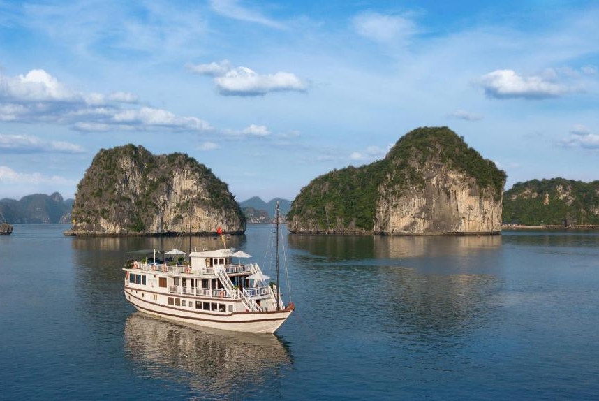 Du Thuyền Royal Flamingo