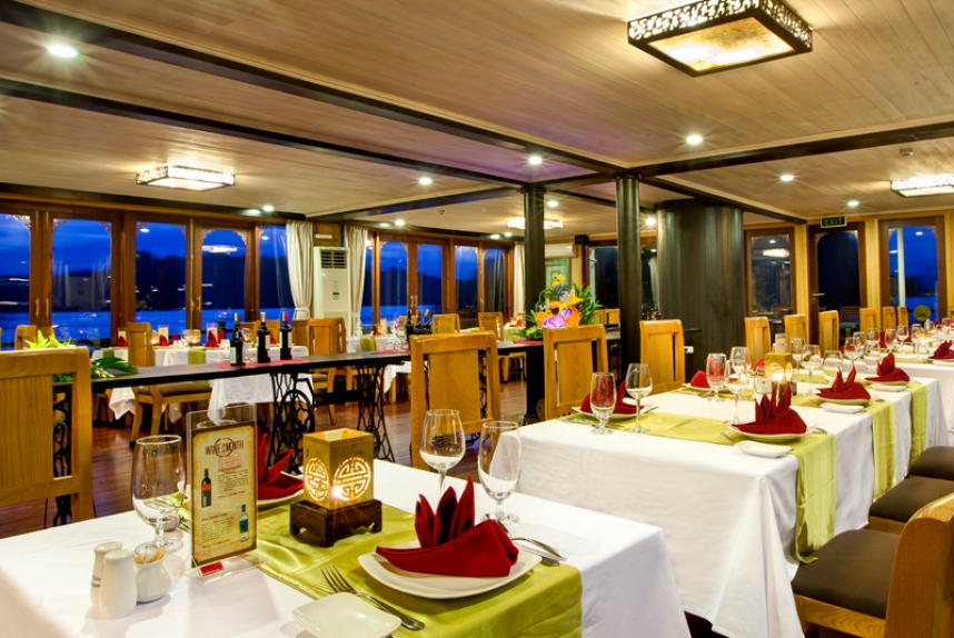 pelican-restaurant_jpg