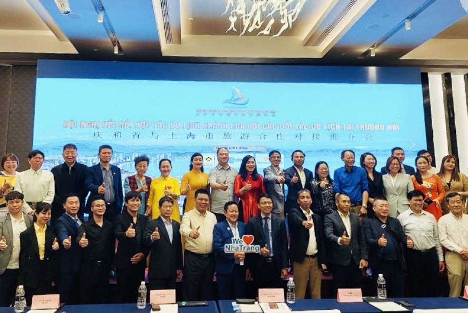 Vietnamtourism Charter tự hào là nhà tài trợ kim cương của Hội nghị xúc tiến du lịch Thành Đô 