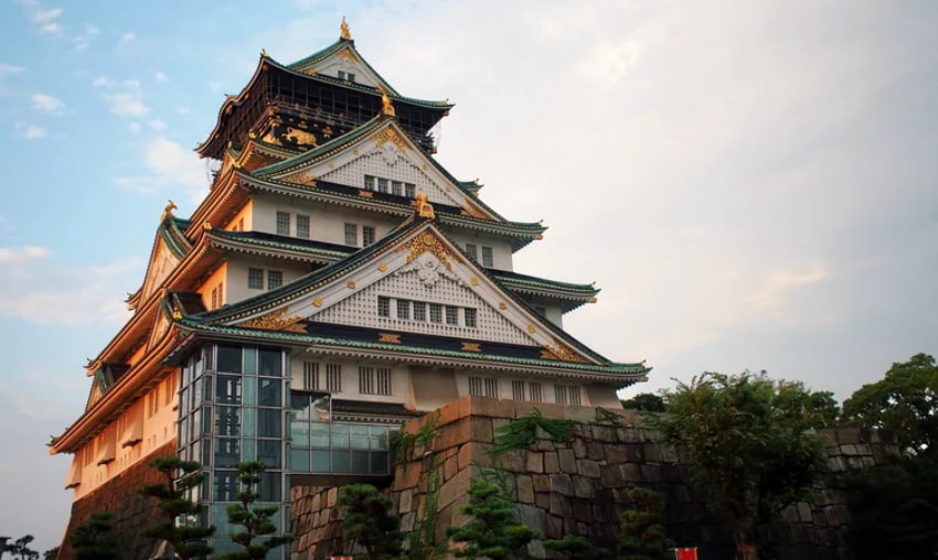Lâu đài Osaka - công trình biểu tượng của Nhật Bản