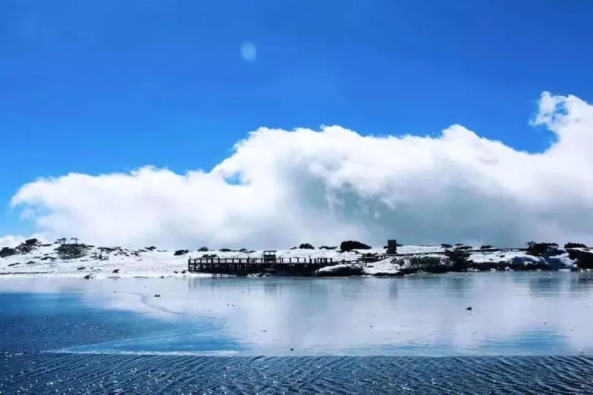Hồ Thiên Trì