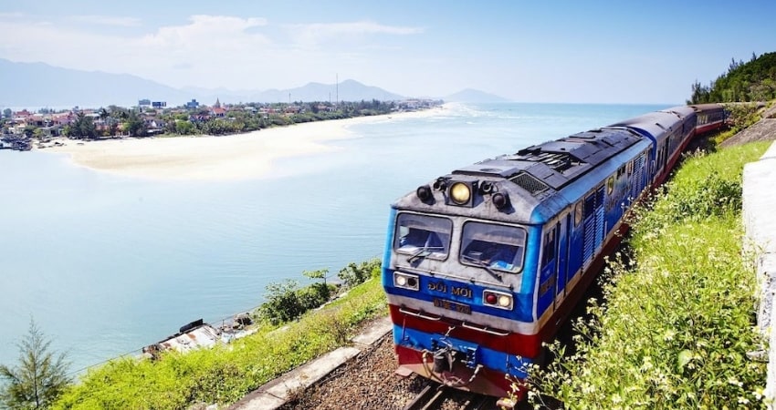 Du lịch Ninh Bình bằng tàu hỏa
