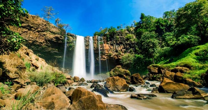 thác nước Phú Cường